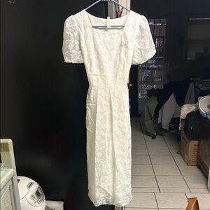 Elegant White Lace Dress